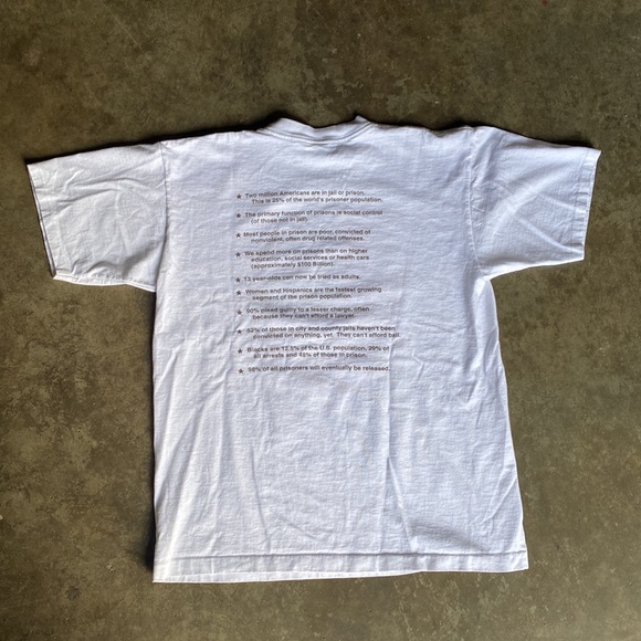 Vintage 90s Tee shirt - Picture 2 of 4